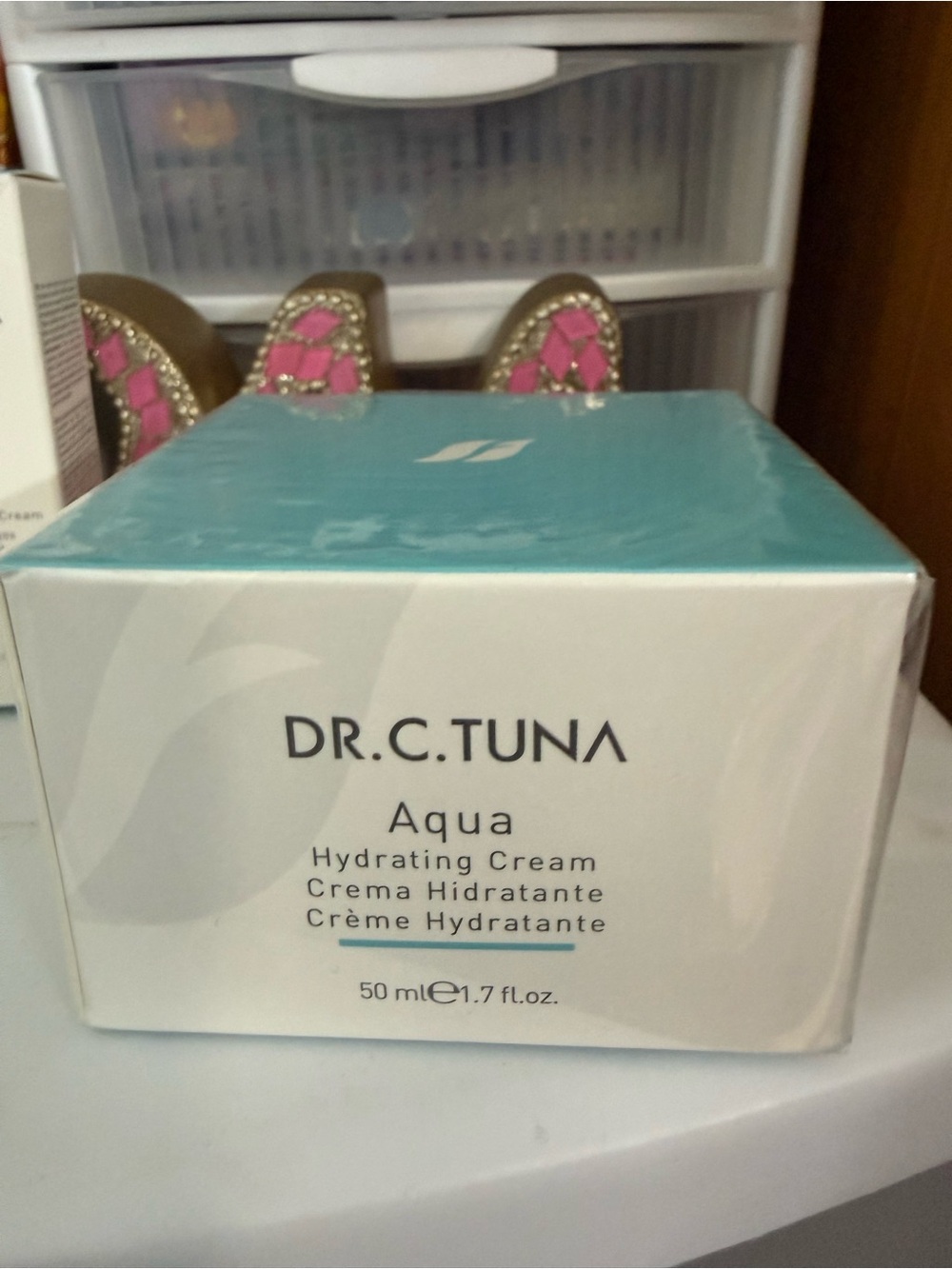 Farmasi Aqua Hydrating Cream (Teal/White)